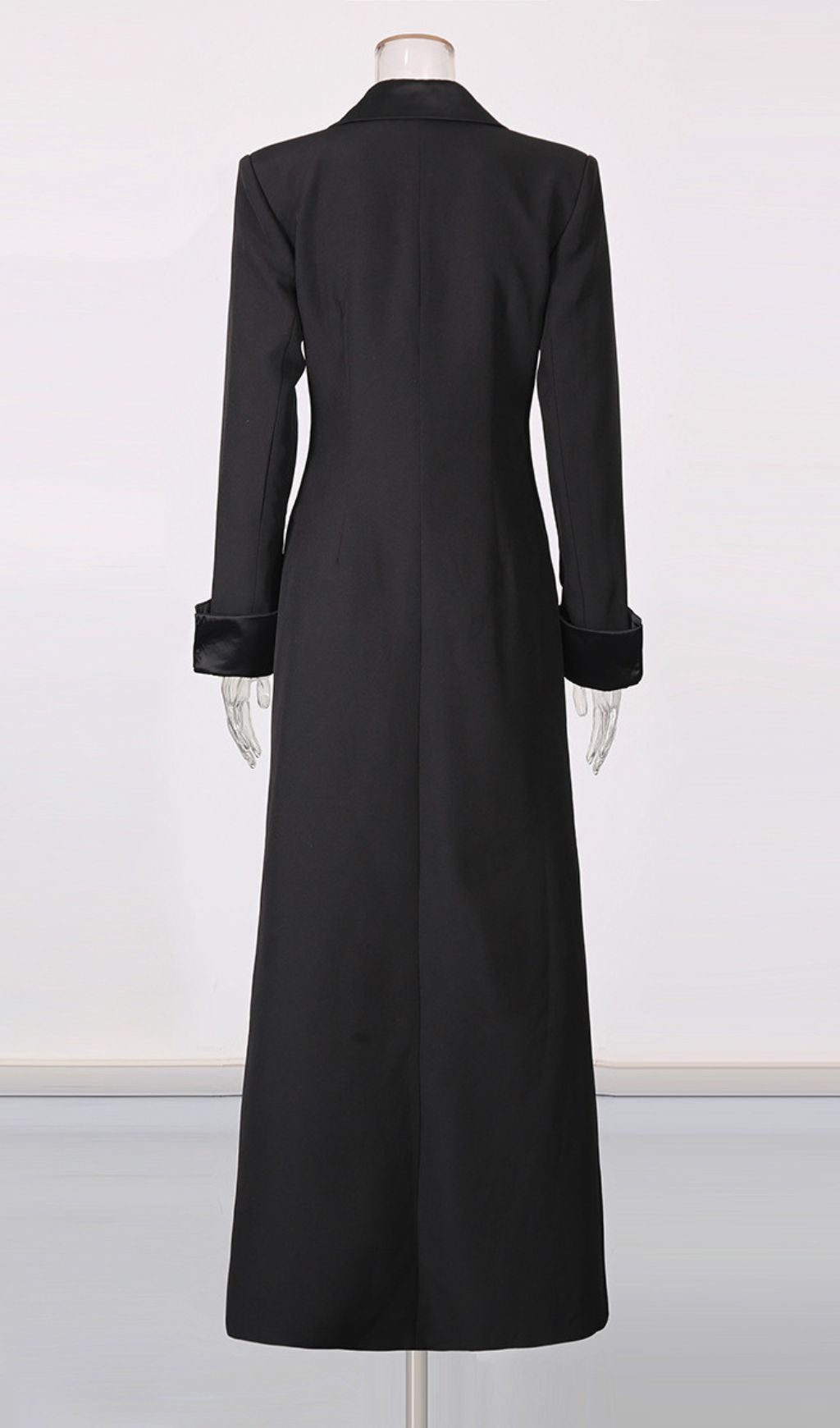 Ilonka Black Floral Beaded Maxi Dress - Elegant Long Sleeve Formal Gown