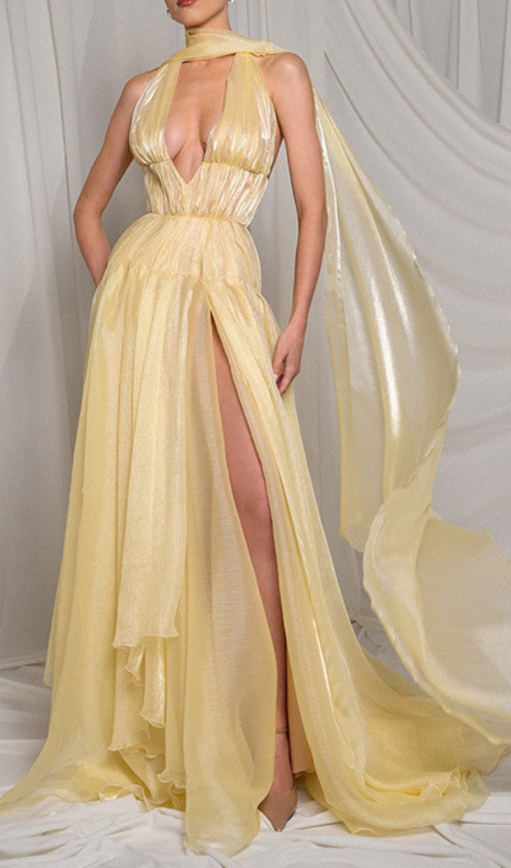 Gwladus Halter High Split Maxi Dress