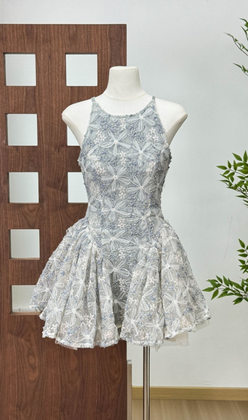 Katsumi Chic Floral Lace Halter Mini Dress - Romantic Party & Cocktail Dress