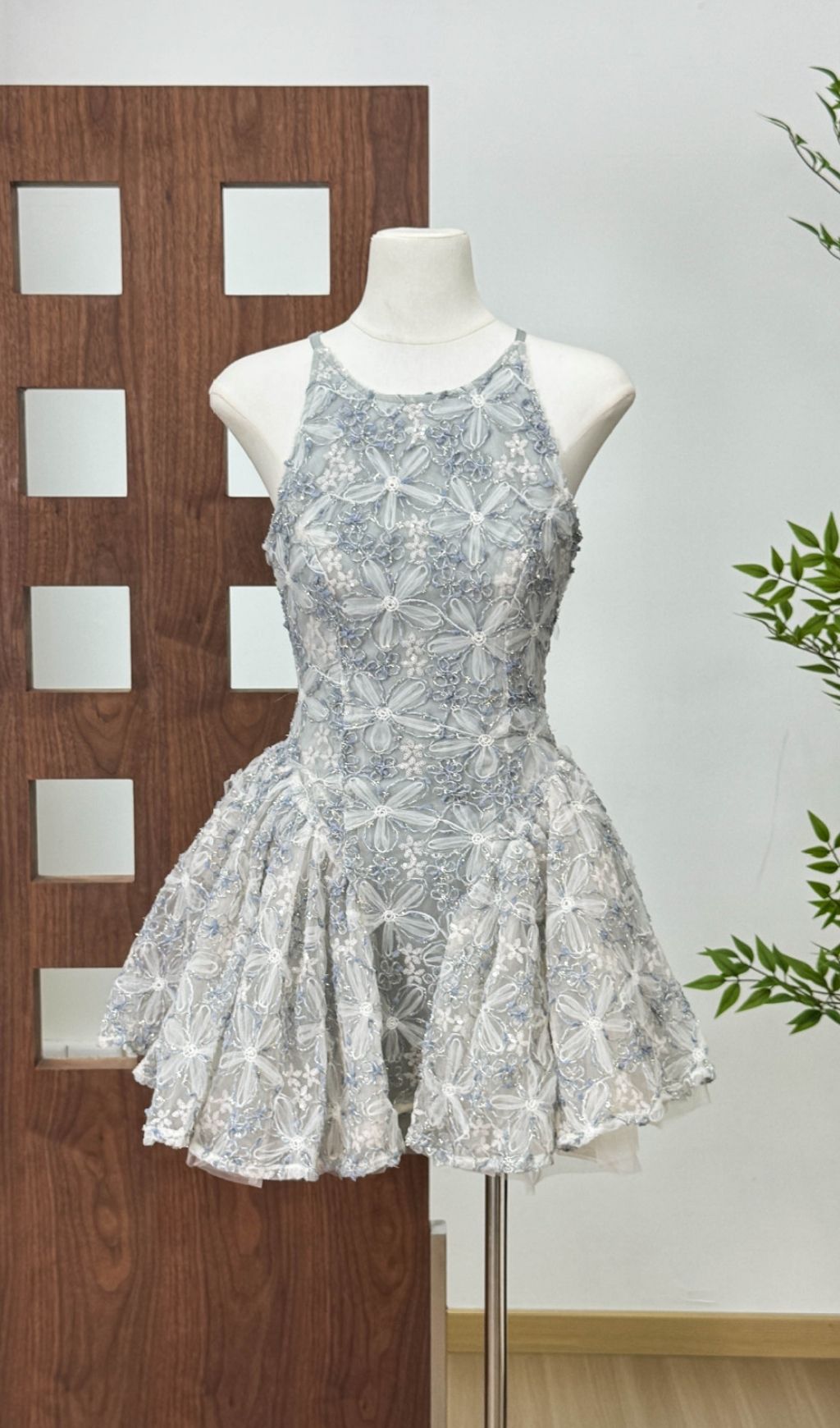 Katsumi Chic Floral Lace Halter Mini Dress - Romantic Party & Cocktail Dress