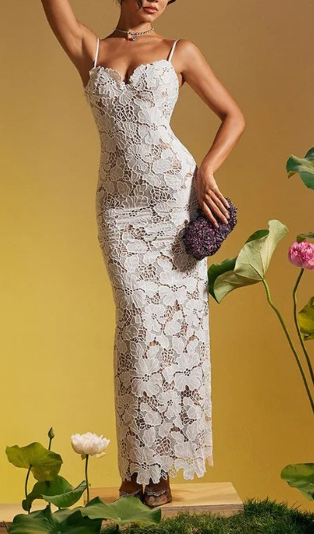 Avihu Spaghetti Floral Embroidered Maxi Dress