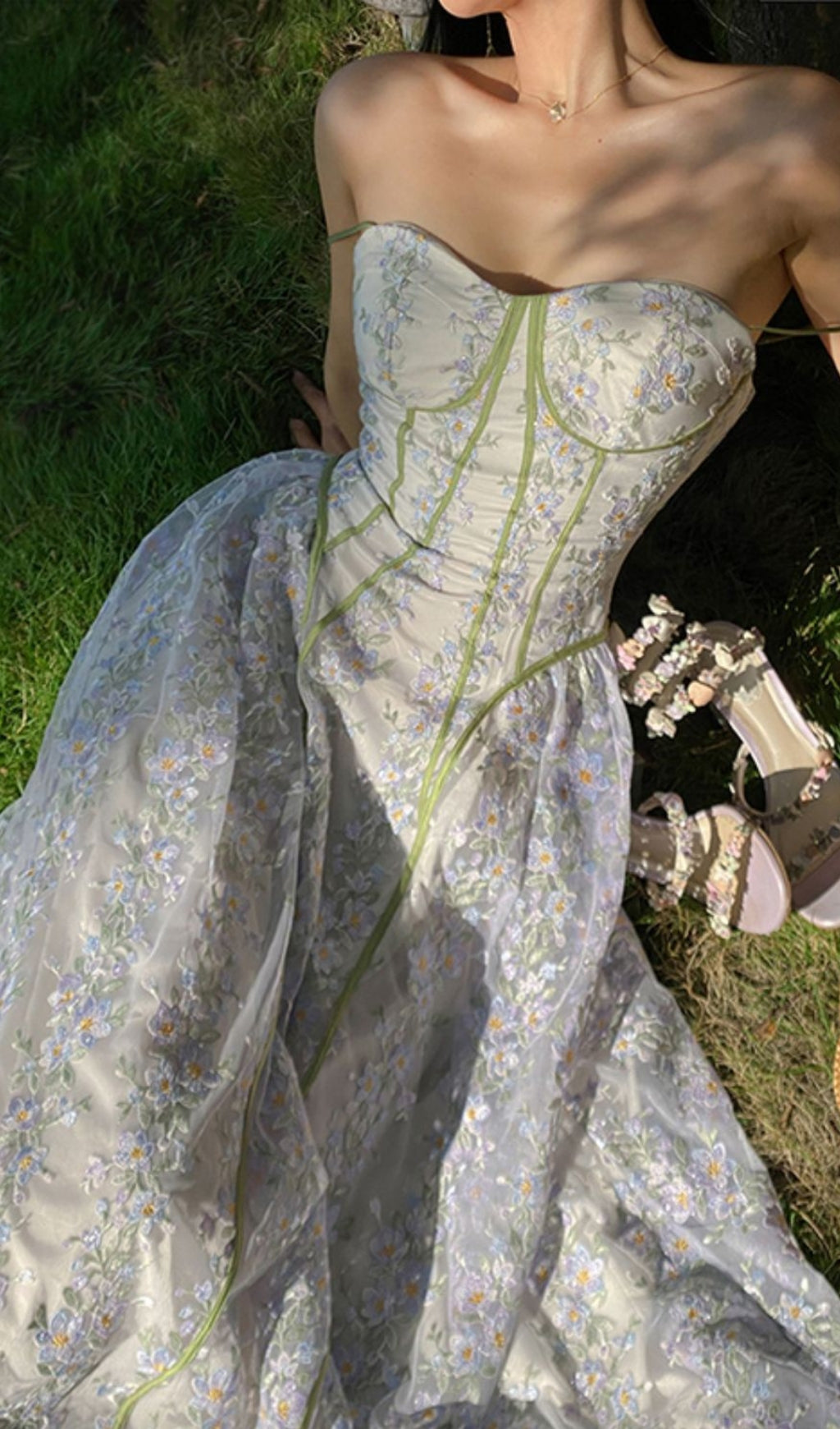 Carda Strappy Flower Embroidery Midi Dress