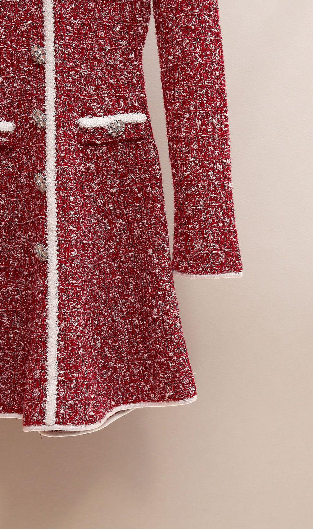 Jones Scarlet Tweed Mini Dress: Chic & Sparkling Statement Piece