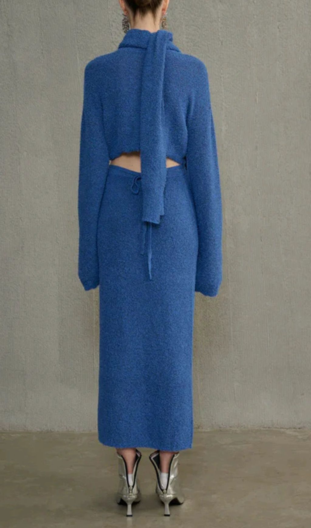 Hoshiko Chic Blue Knit 3-Piece Set: Crop Top, Slit Midi Skirt & Scarf