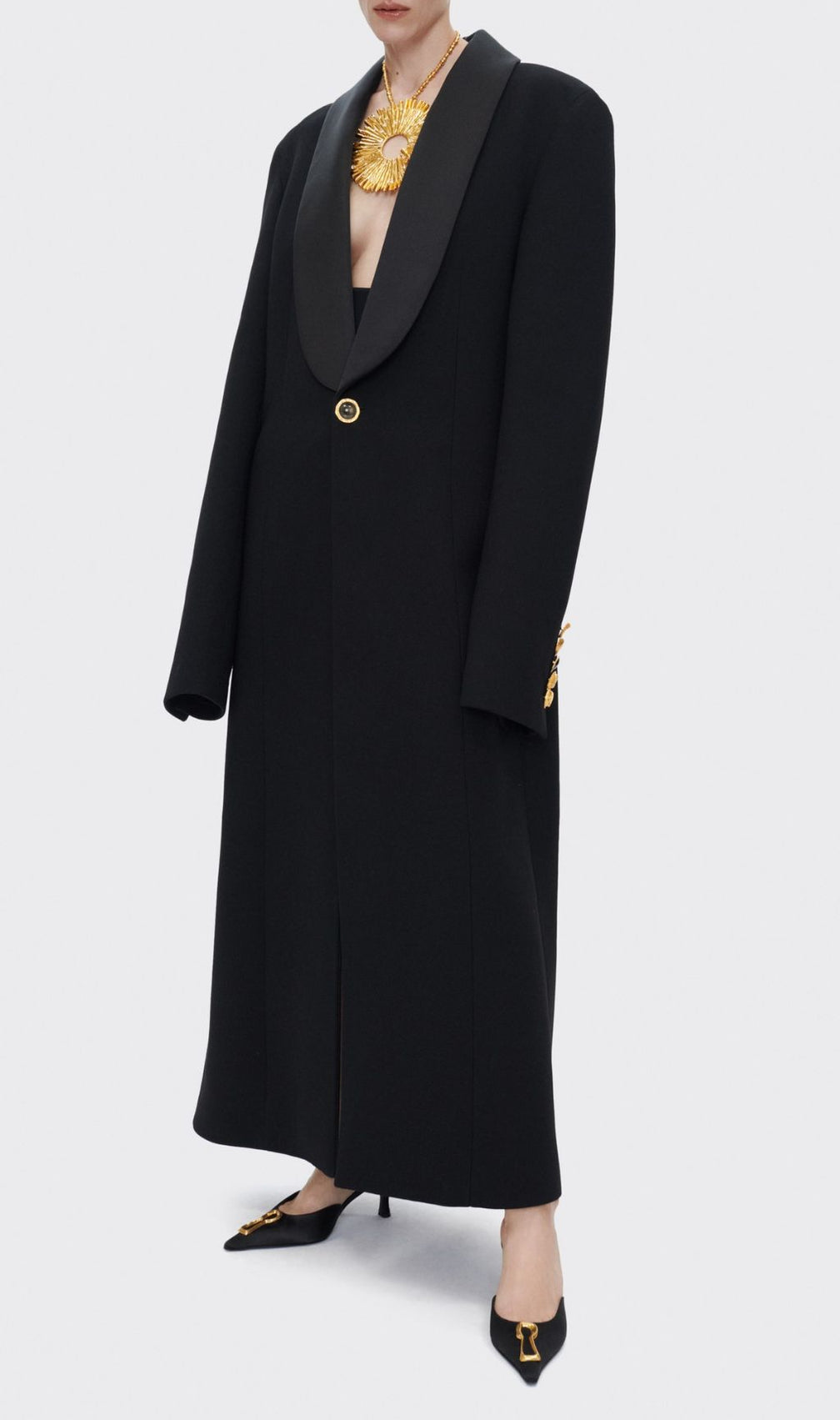 Hisashi Black Coat