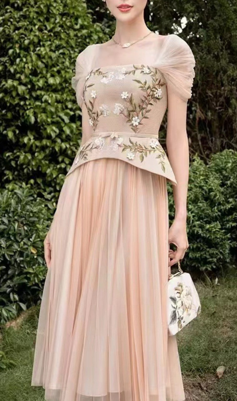 Brice Embroidery Flower Midi Dress