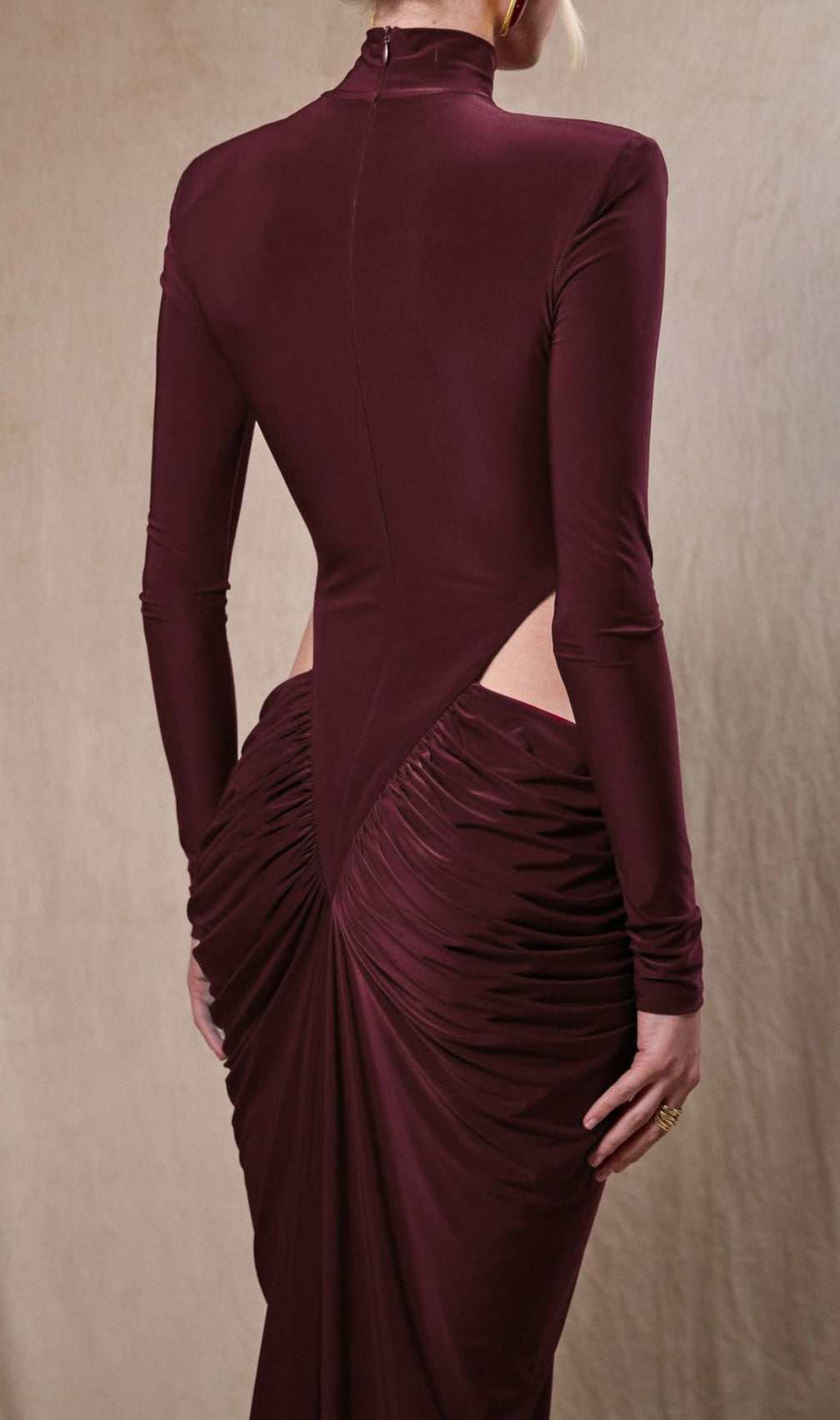 Jera Wine Elegant Cutout Ruched Maxi Dress - Long Sleeve Evening Gown