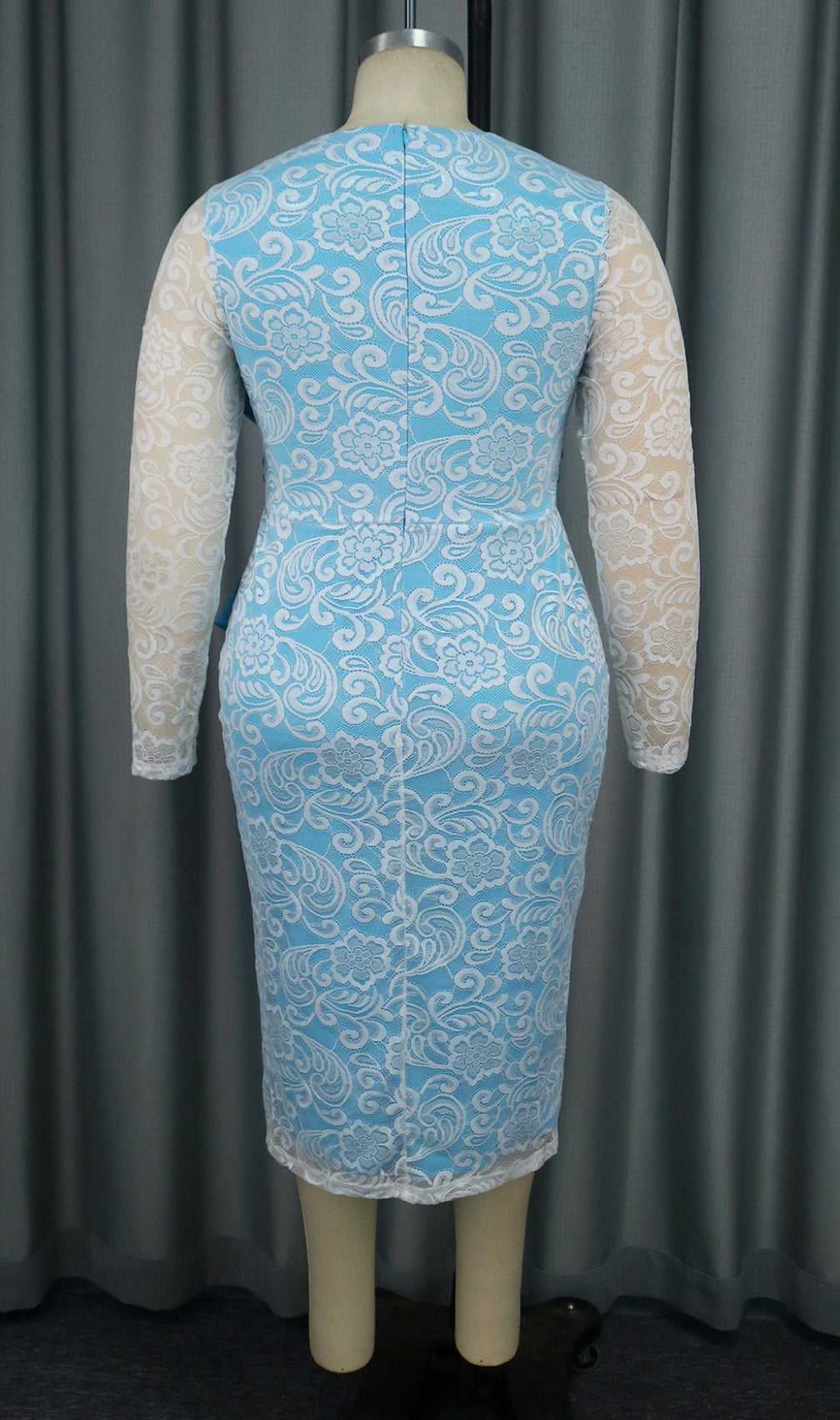 Baila Blue Bow Lace Long Sleeve Midi Dress