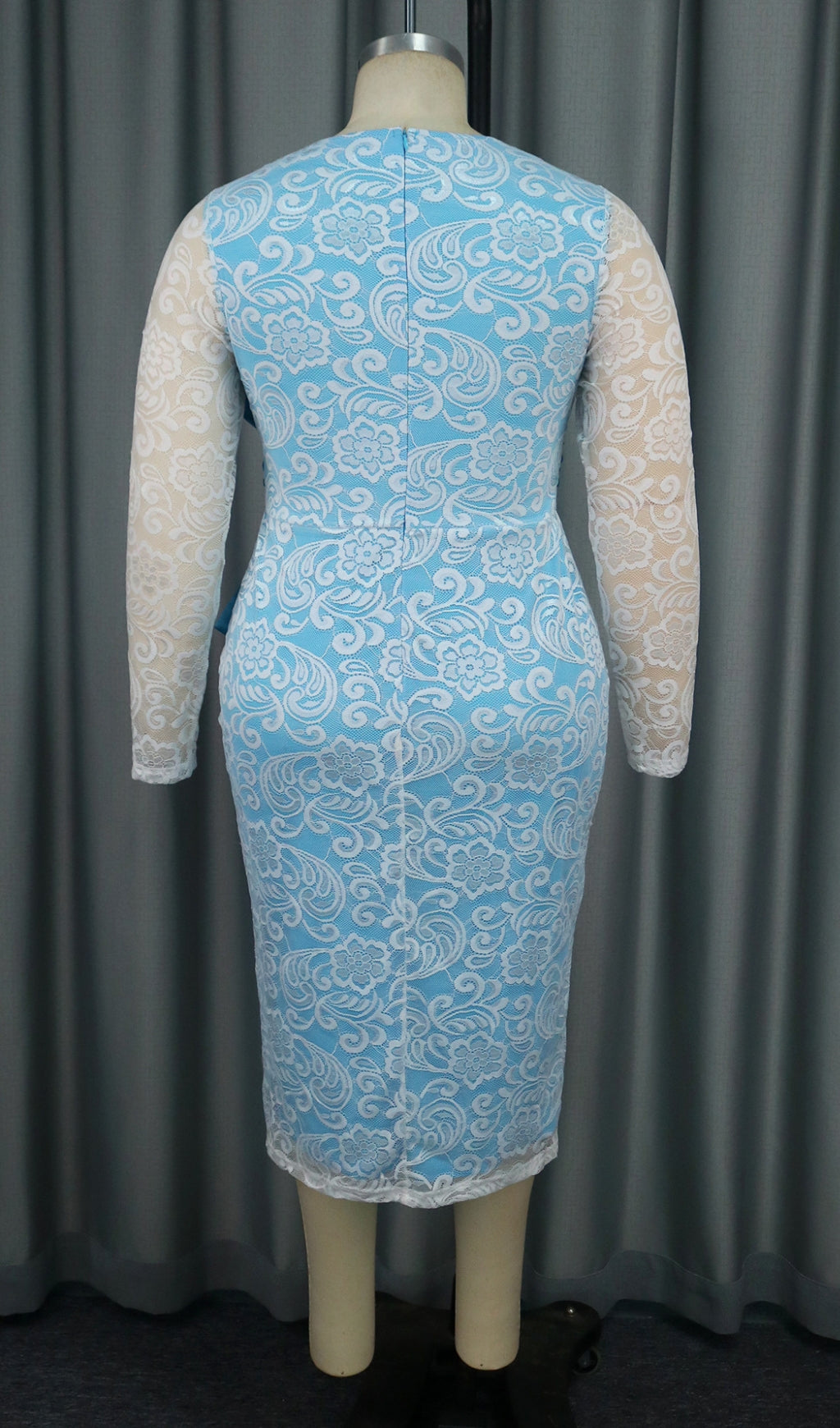 Baila Blue Bow Lace Long Sleeve Midi Dress