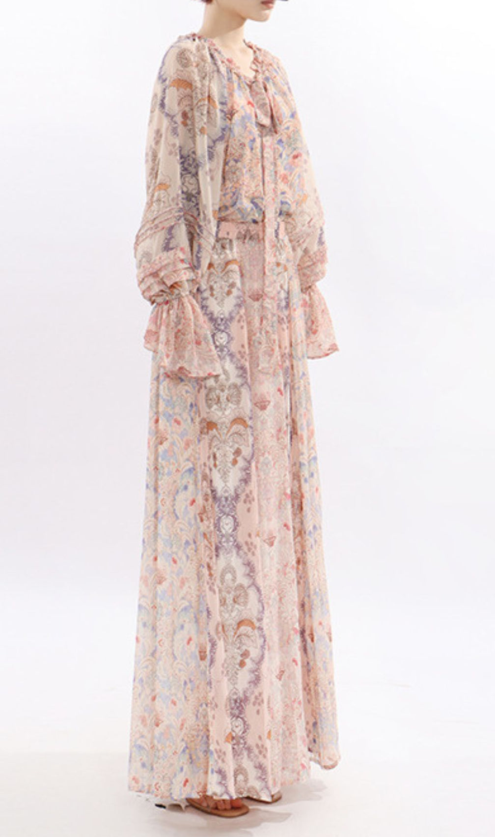 Jawahir Boho Chic Printed Long Sleeve Maxi Two-Piece Set - Effortless Elegance