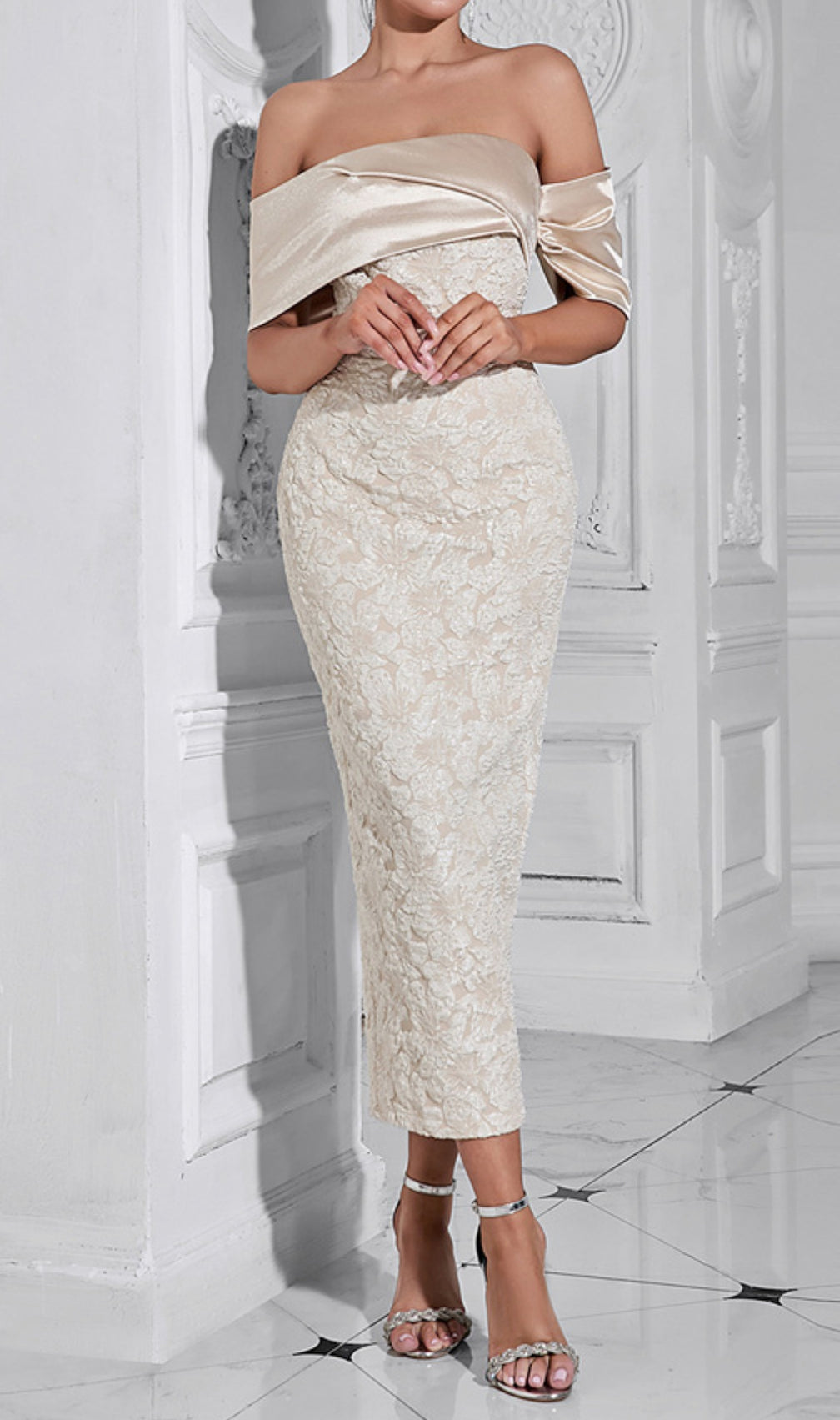 Cira Off-Shoulder Jacquare Midi Dress