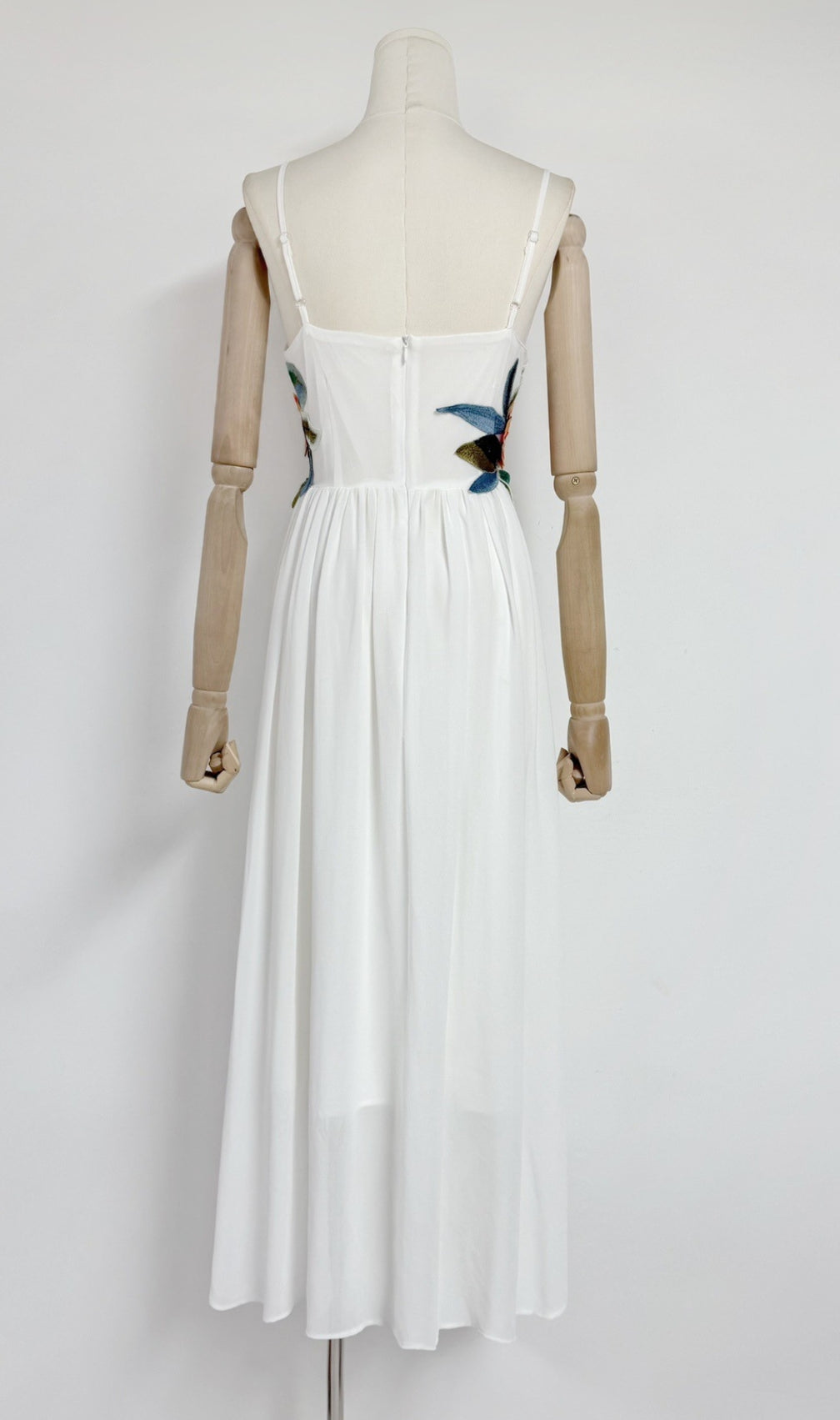 Emanuele White Flower Embroidery Maxi Dress