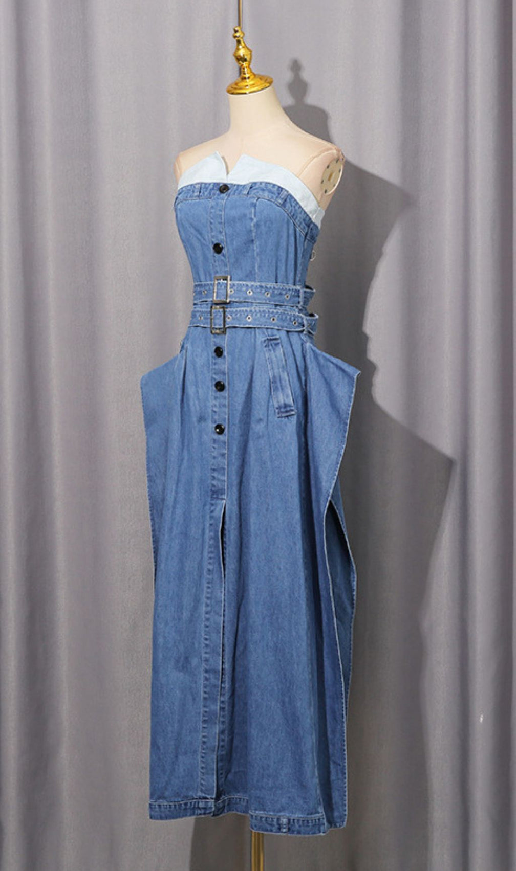 Isako Chic Strapless Denim Midi Dress with Belt – Effortless Elegance