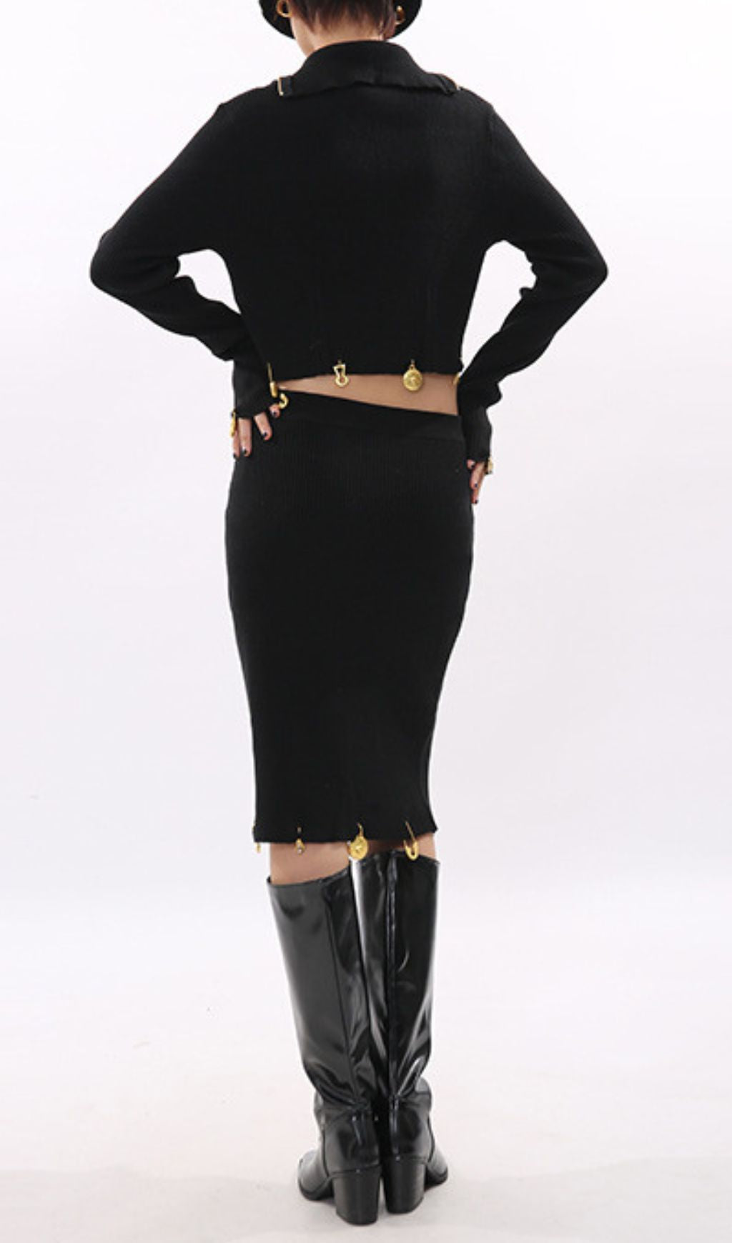 Idun Black Ribbed Knit Two-Piece Set | Edgy Cropped Top & Pencil Skirt with Gold Charms