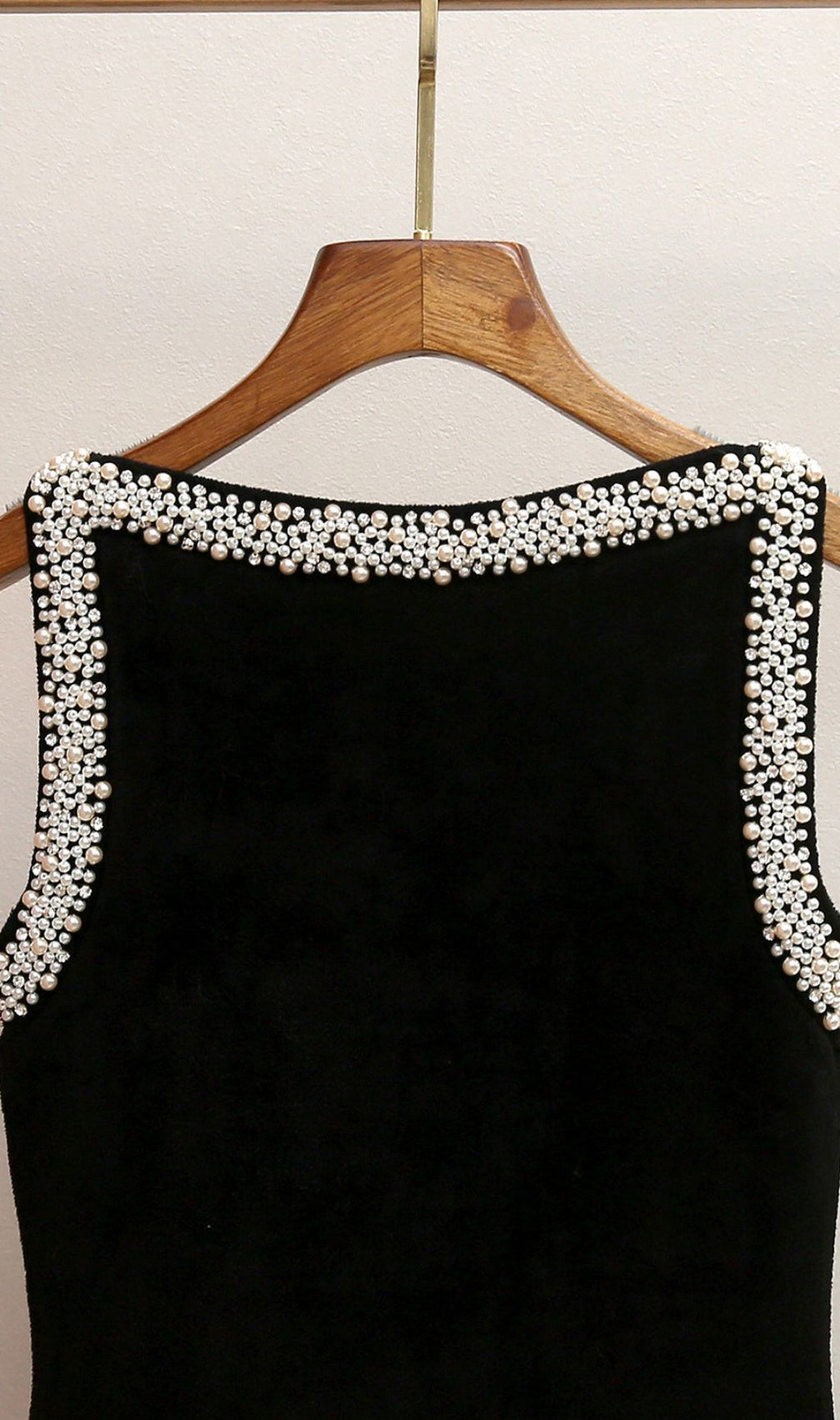 Chic Faux-Pearl Beaded Mini Dress - Sleeveless Ruffle Hem Cocktail Dress