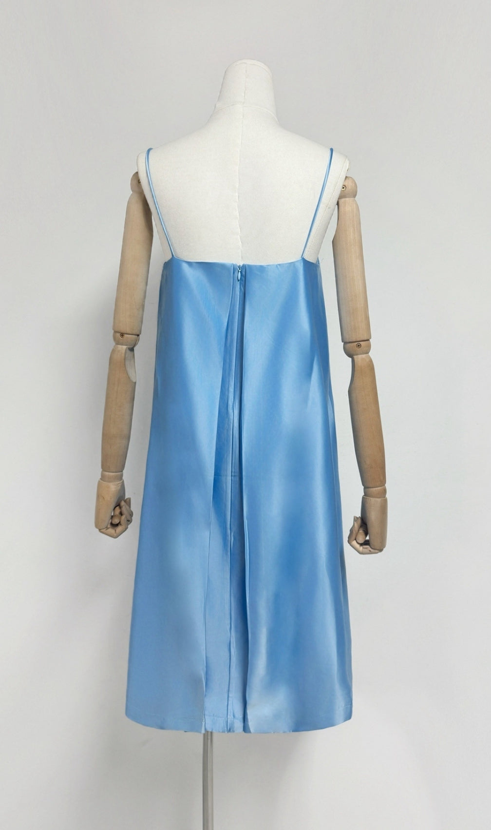 Fina Blue Flower Embroidery Mini Dress