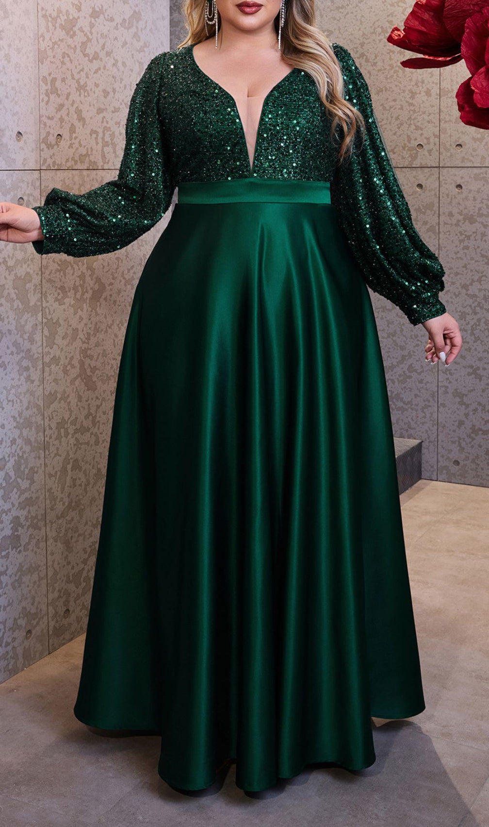 Hendrika Dazzling Emerald Green Sequin Plus Size Maxi Dress with Long Sleeves