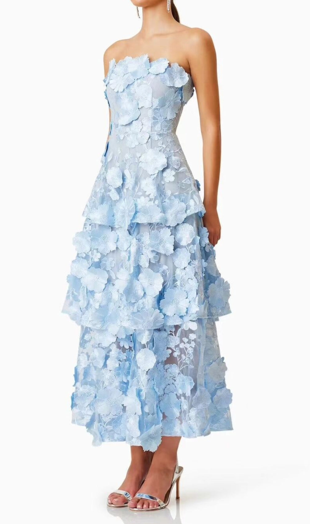 Chayan Strapless Flower Embroidery Midi Dress