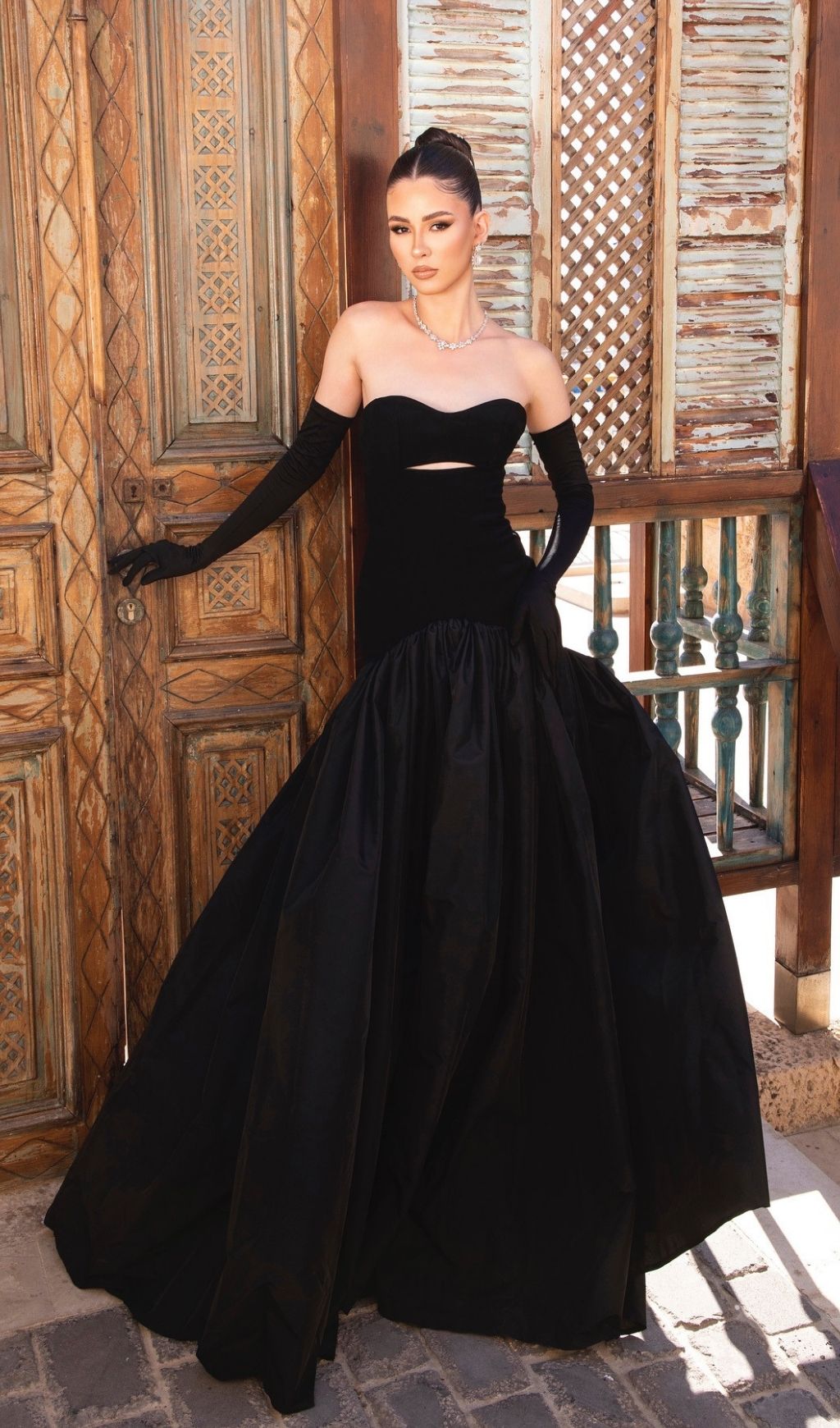 Kaliana Black Strapless Sweetheart Cutout Maxi Gown | Elegant Evening Dress