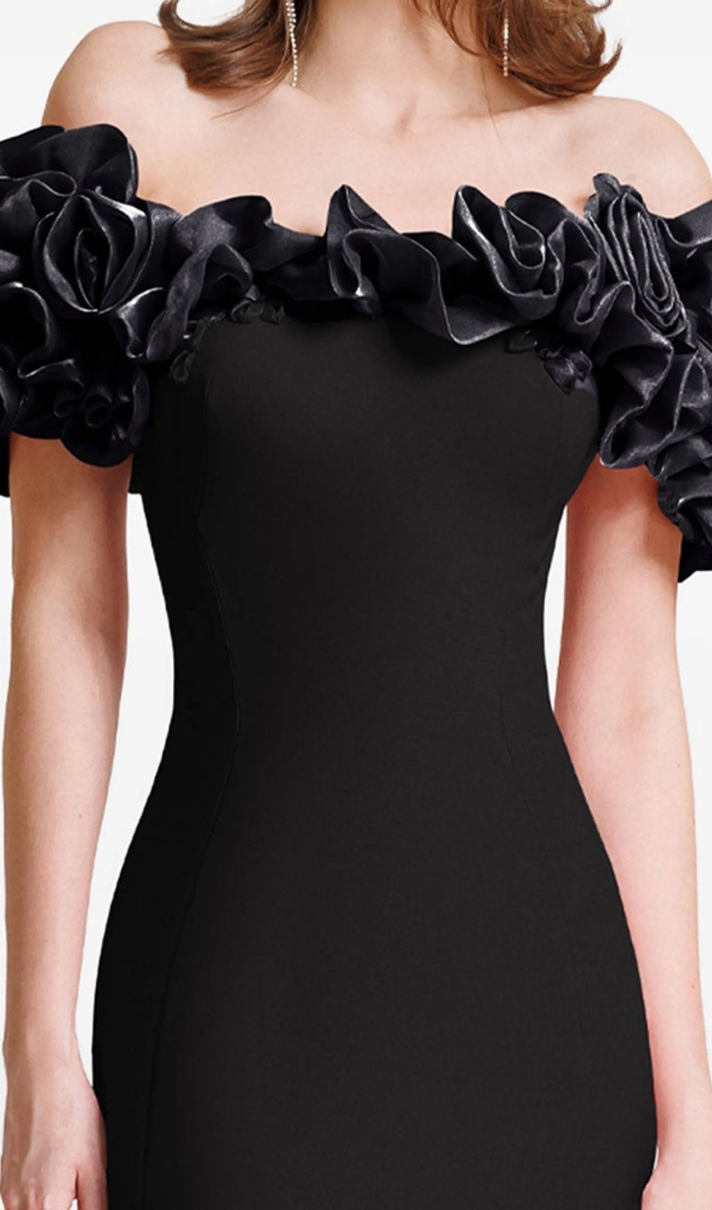 Kymber Black Off-Shoulder Maxi Dress
