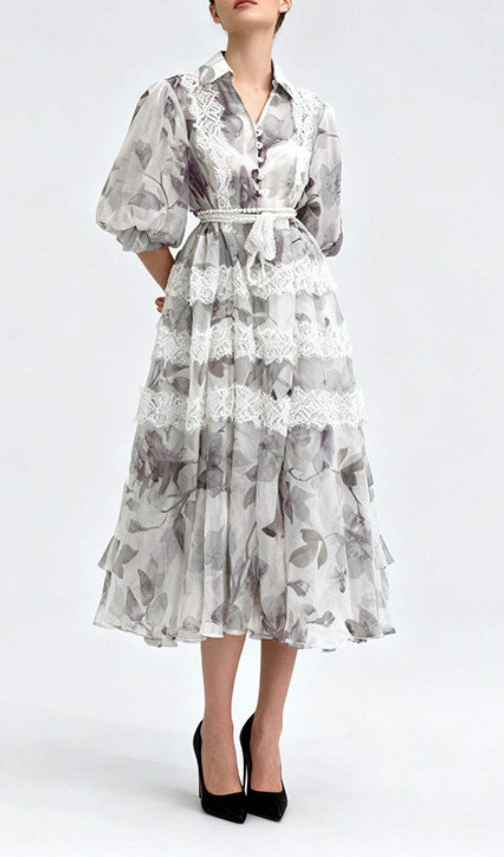 Chic Ilisha Floral & Lace Tiered Lantern Midi Dress for Women