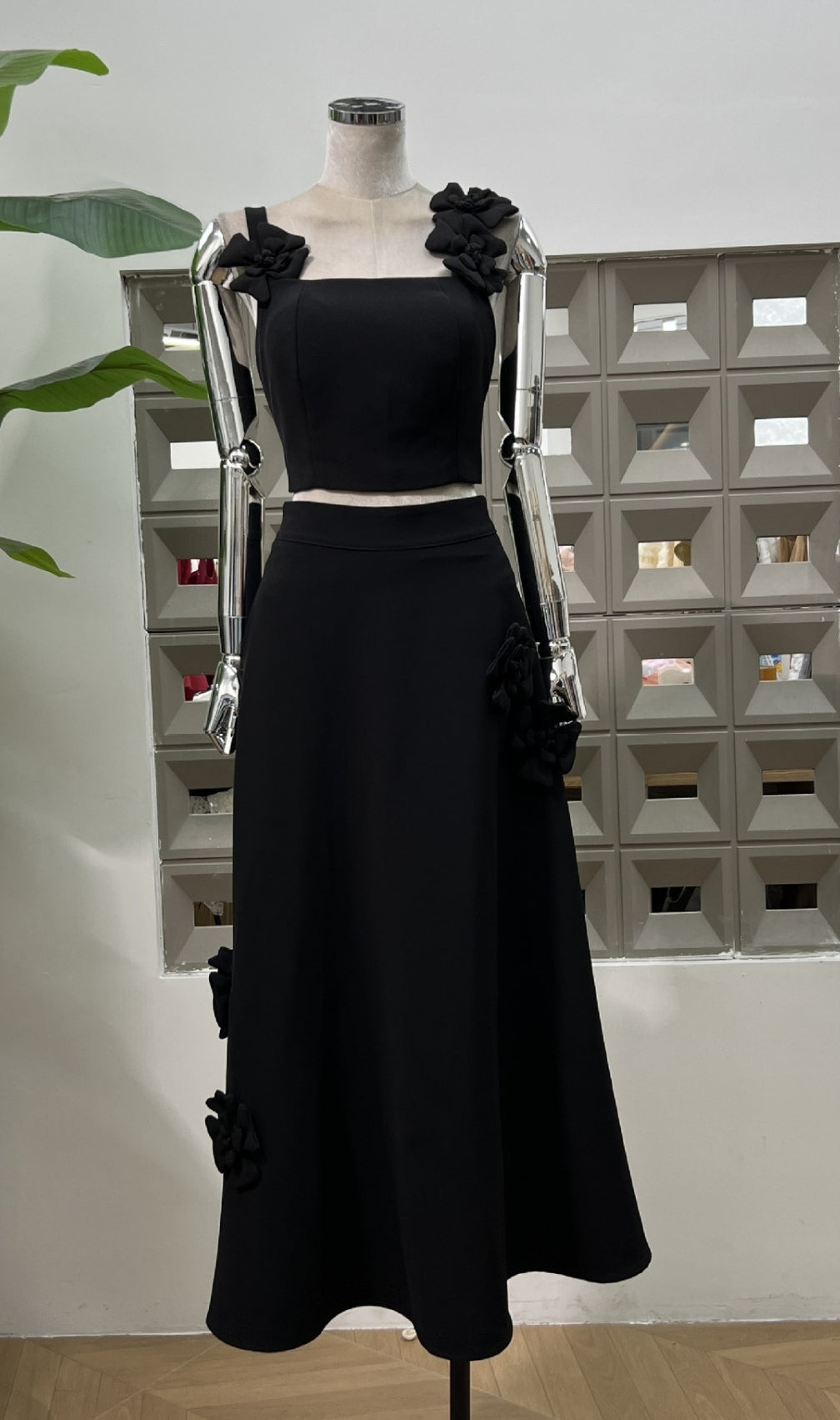 Evie Flower Embellished Skirt Set