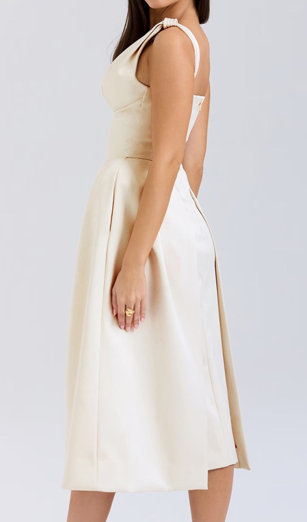 Dilanne Ivory V-Neck Midi Dress