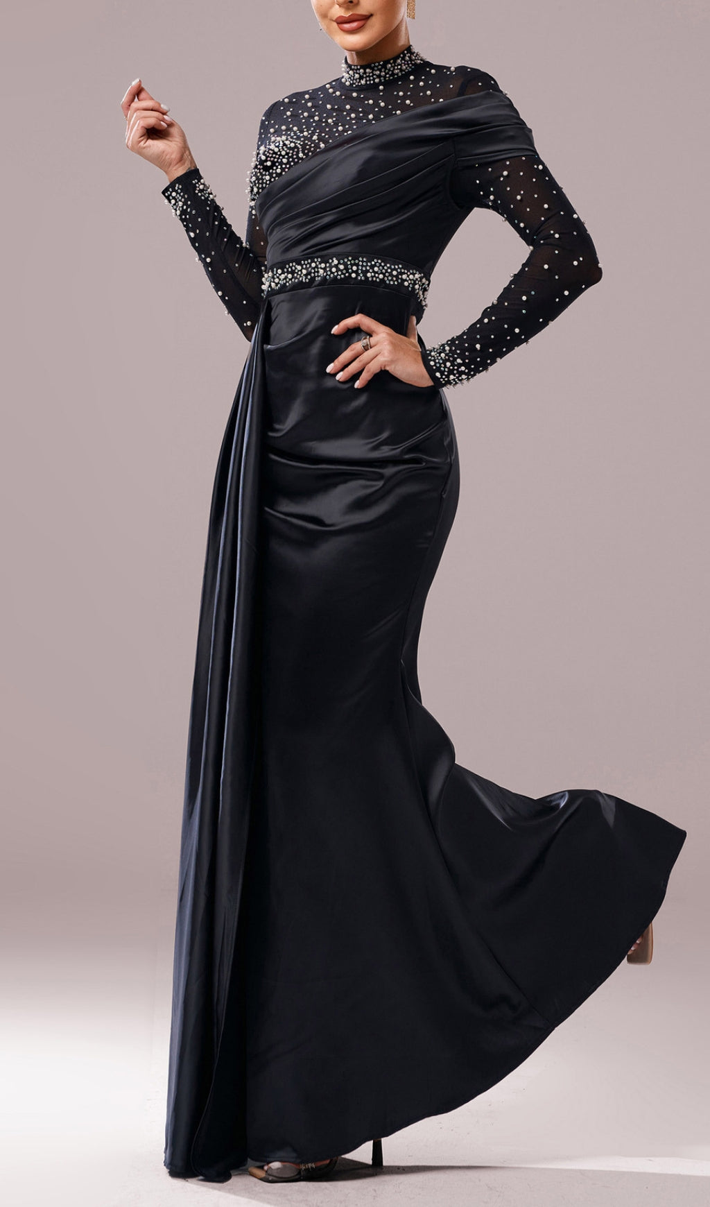 Dell Black Embellished Long Sleeve Maxi Dress