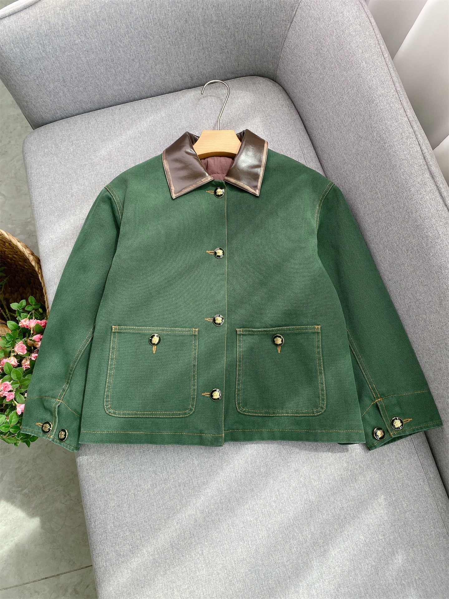 Women's Chic Green Workwear Jacket with Contrast Leather Collar