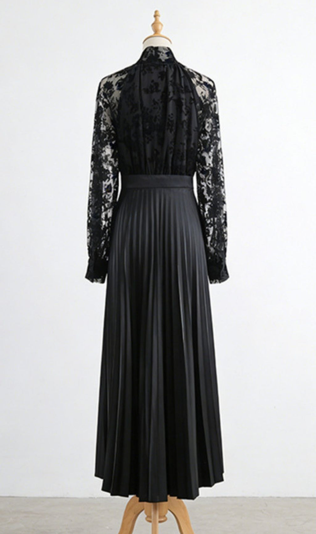 Kandy Elegant Black Lace Pleated Midi Dress | Long Sleeve Bow Tie Style