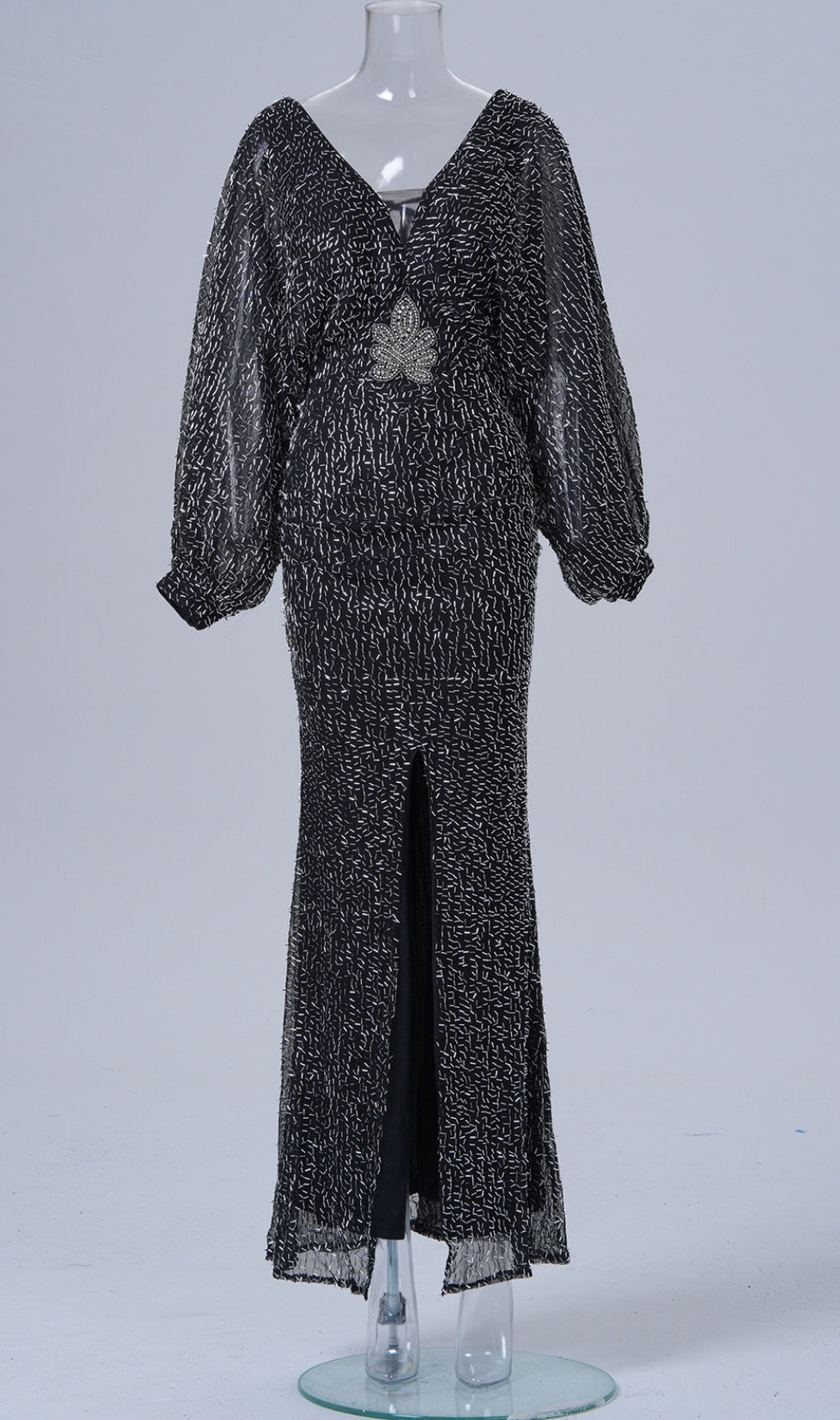 Cecilie V-Neck Long Sleeve Maxi Dress