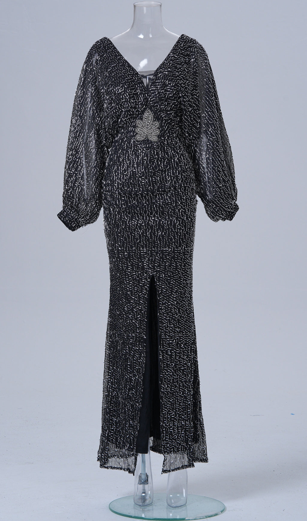 Cecilie V-Neck Long Sleeve Maxi Dress