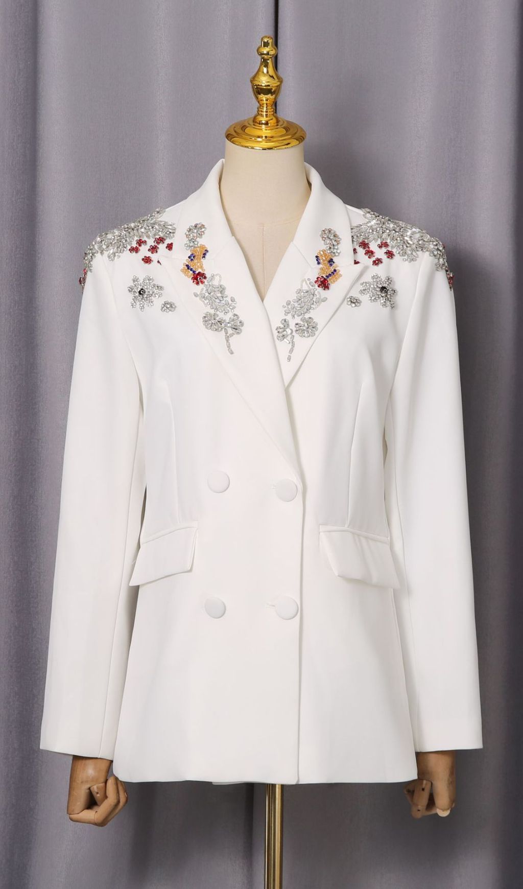 Idoya Diamante Floral Embellished Black Double-Breasted Blazer for Women