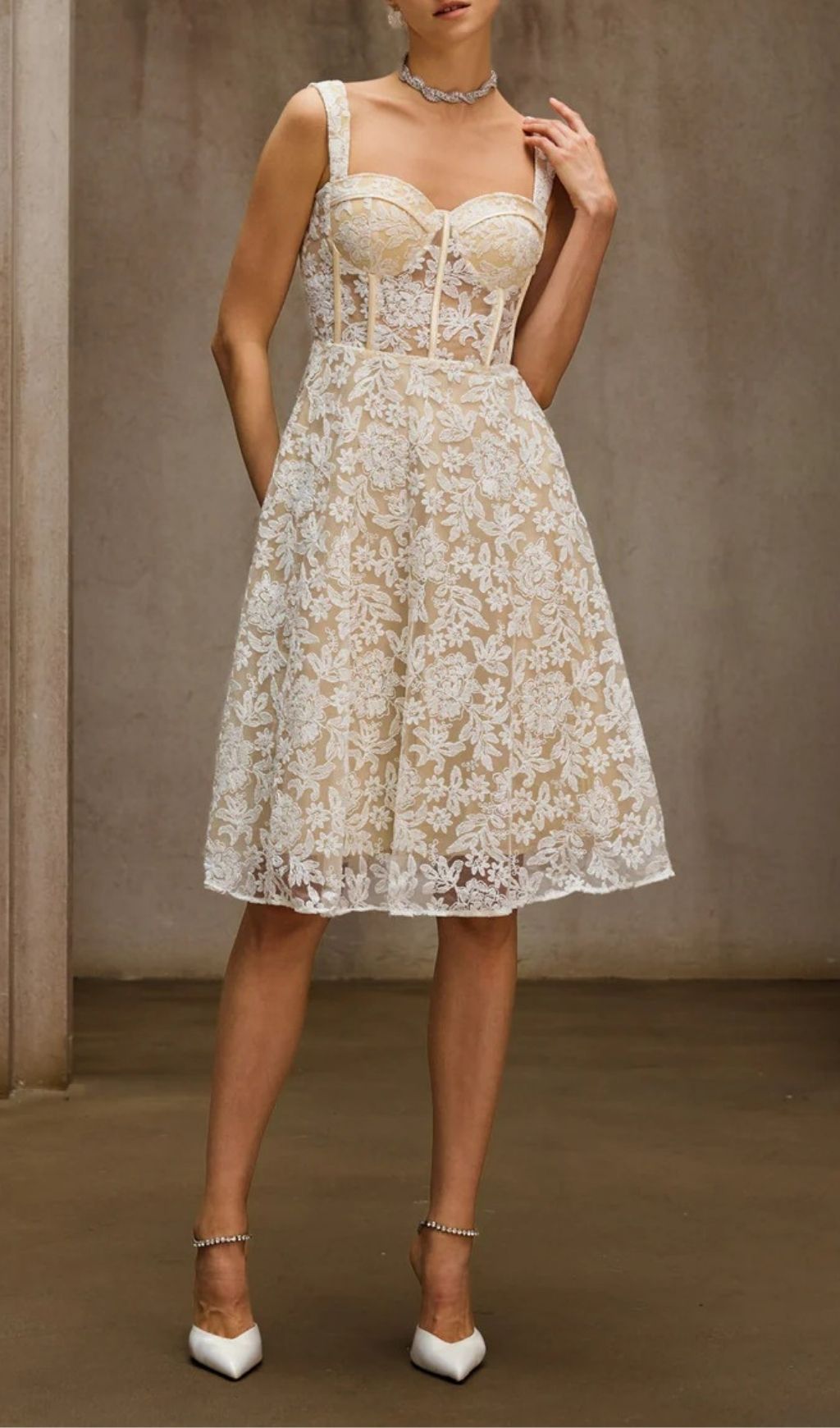 Duszka Floral Lace Bustier Midi Dress - Elegant Wedding Guest & Cocktail