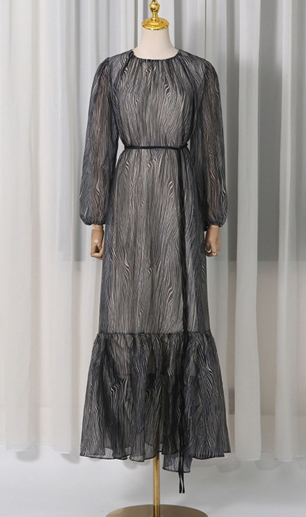 Jennis Black Swirl Print Long Sleeve Tiered Midi Dress