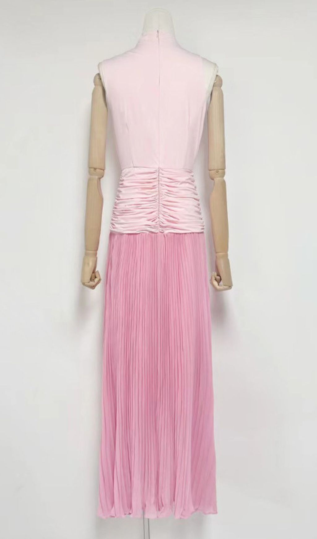 Juliana Draped & Pleated Maxi Dress - Elegant Rose Pink Sleeveless Gown
