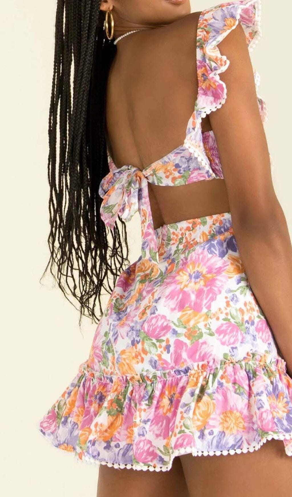 SQUARE NECK FLORAL RUFFLED MINI DRESS