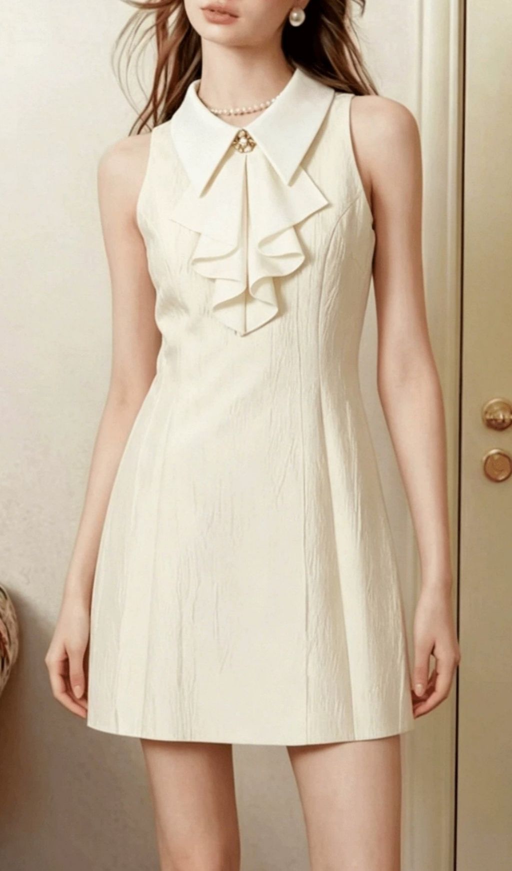 Kimberlin White Sleeveless Mini Dress With Collar