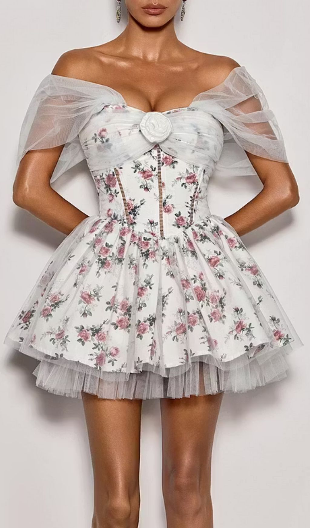 Quaris Off Shoulder Flower Tulle Mini Dress In White