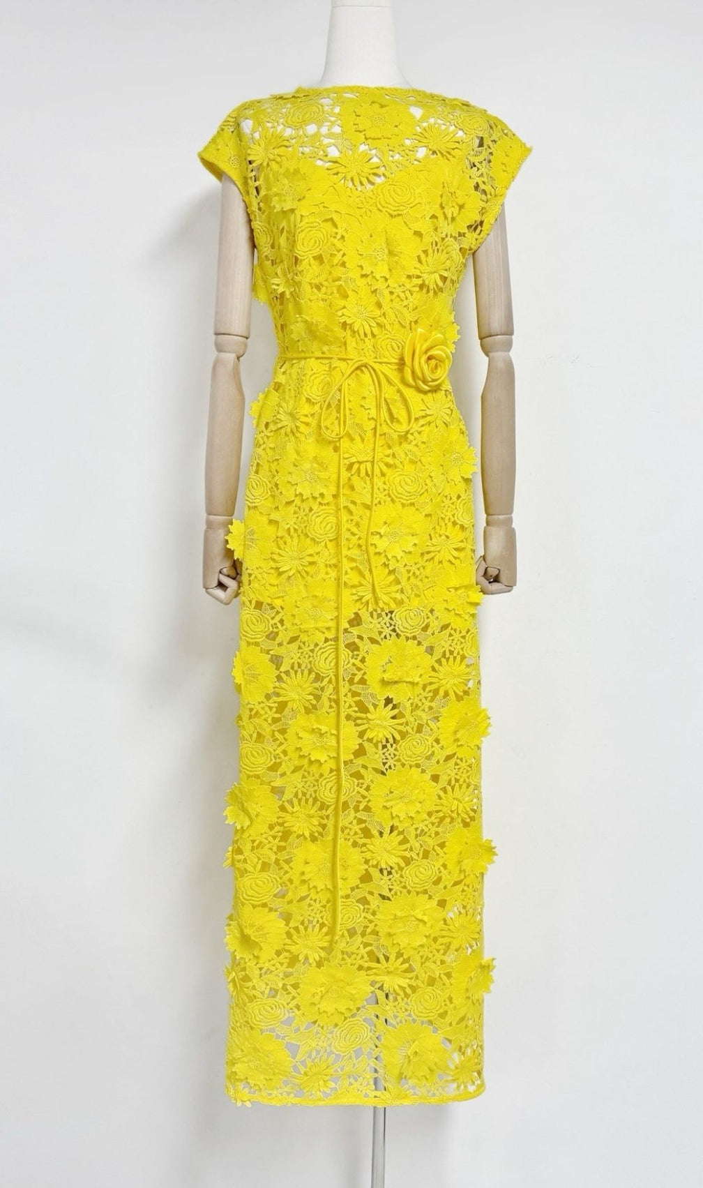 Kiera Radiant Yellow 3D Floral Lace Maxi Dress – Elegant Garden & Gala Gown