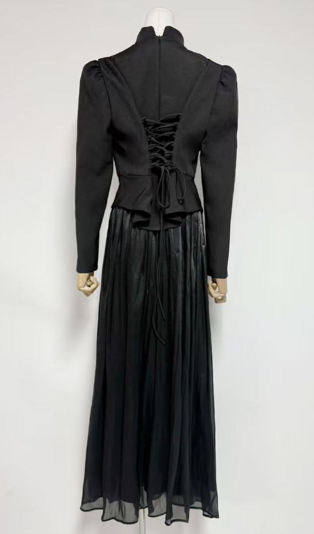 Jola White Floral Embellished Long Sleeve Skirt Set