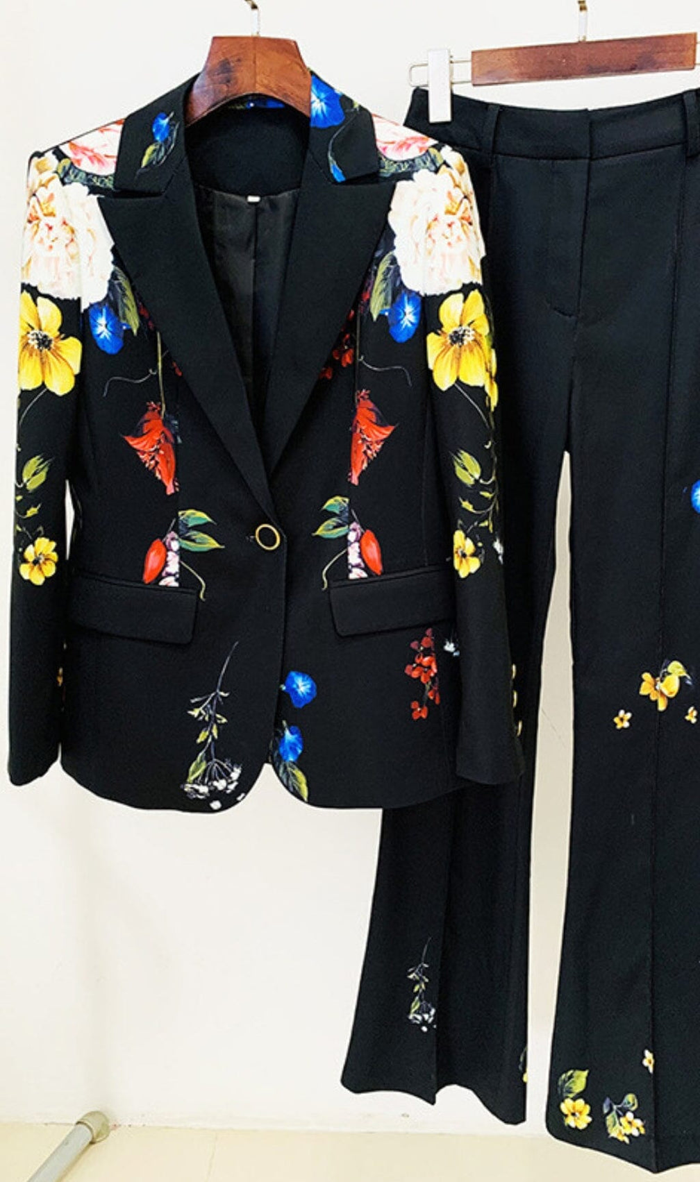 Printed Button Jacket Suit In Black