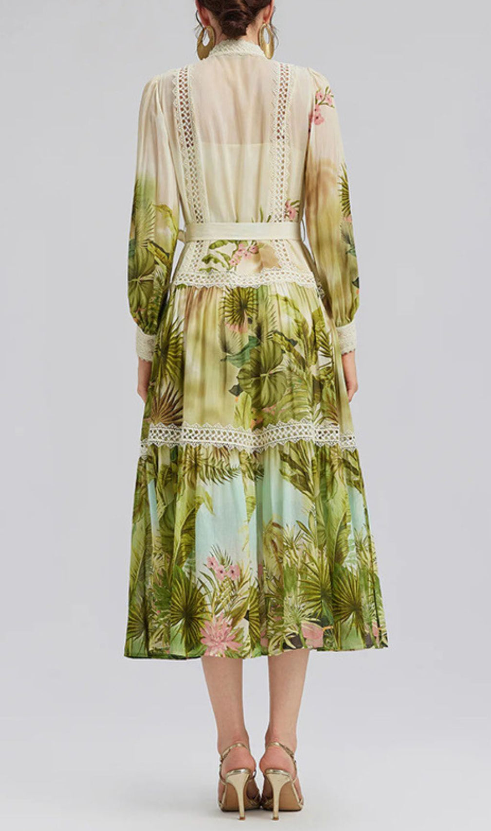 Elegant Tropical Hibiscus Print Tiered Midi Dress with Lace & Tie-Waist