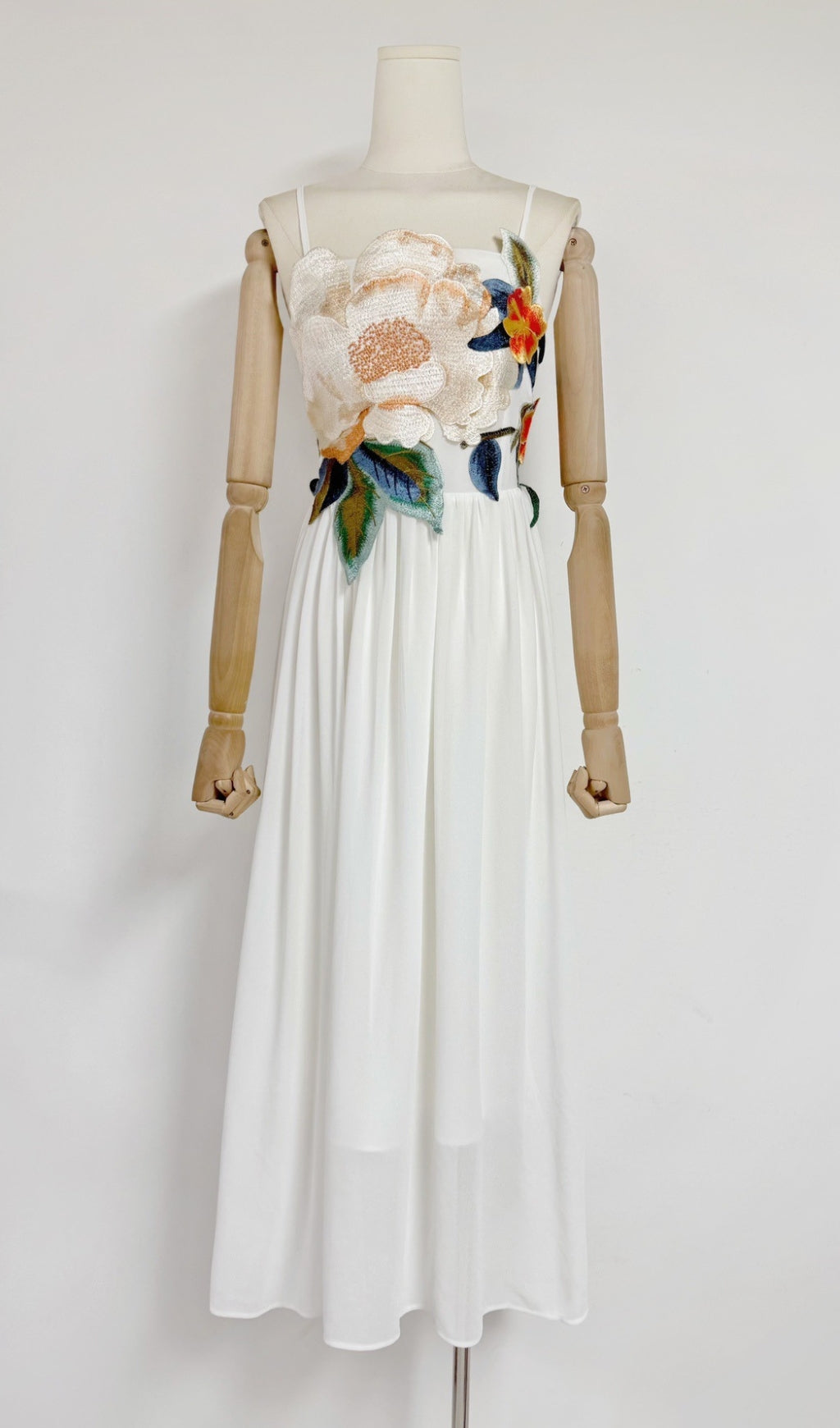 Emanuele White Flower Embroidery Maxi Dress