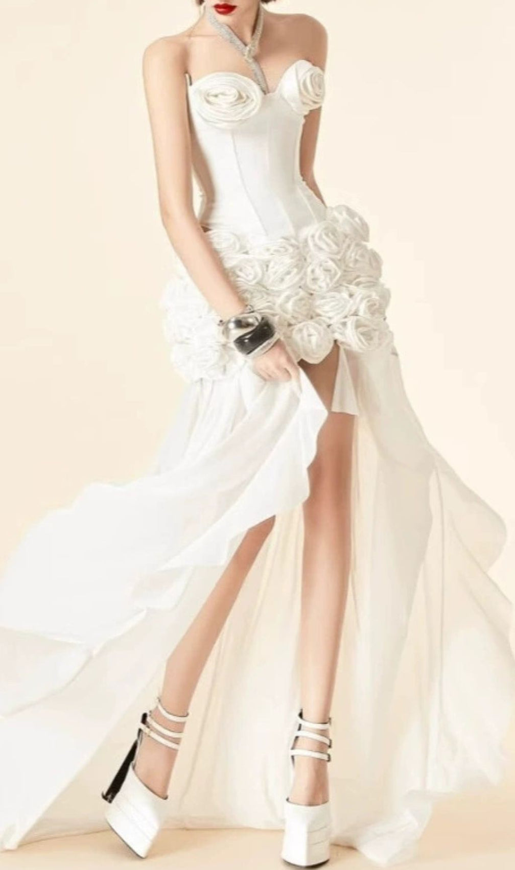 Stunning White 3D Rose Corset Top & Mini Skirt Set - Chic Party Outfit