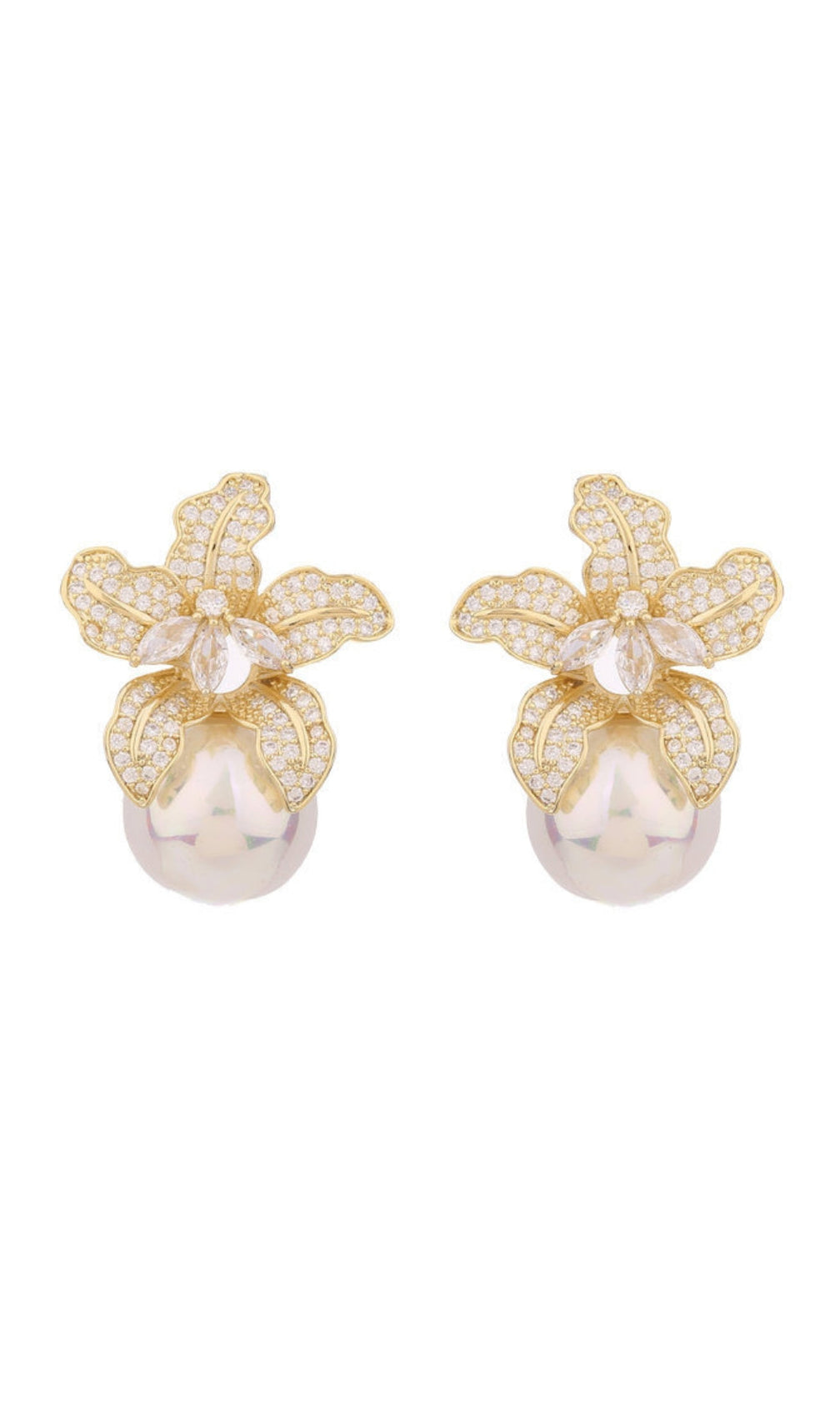 Lily Gold Pearl Earrings