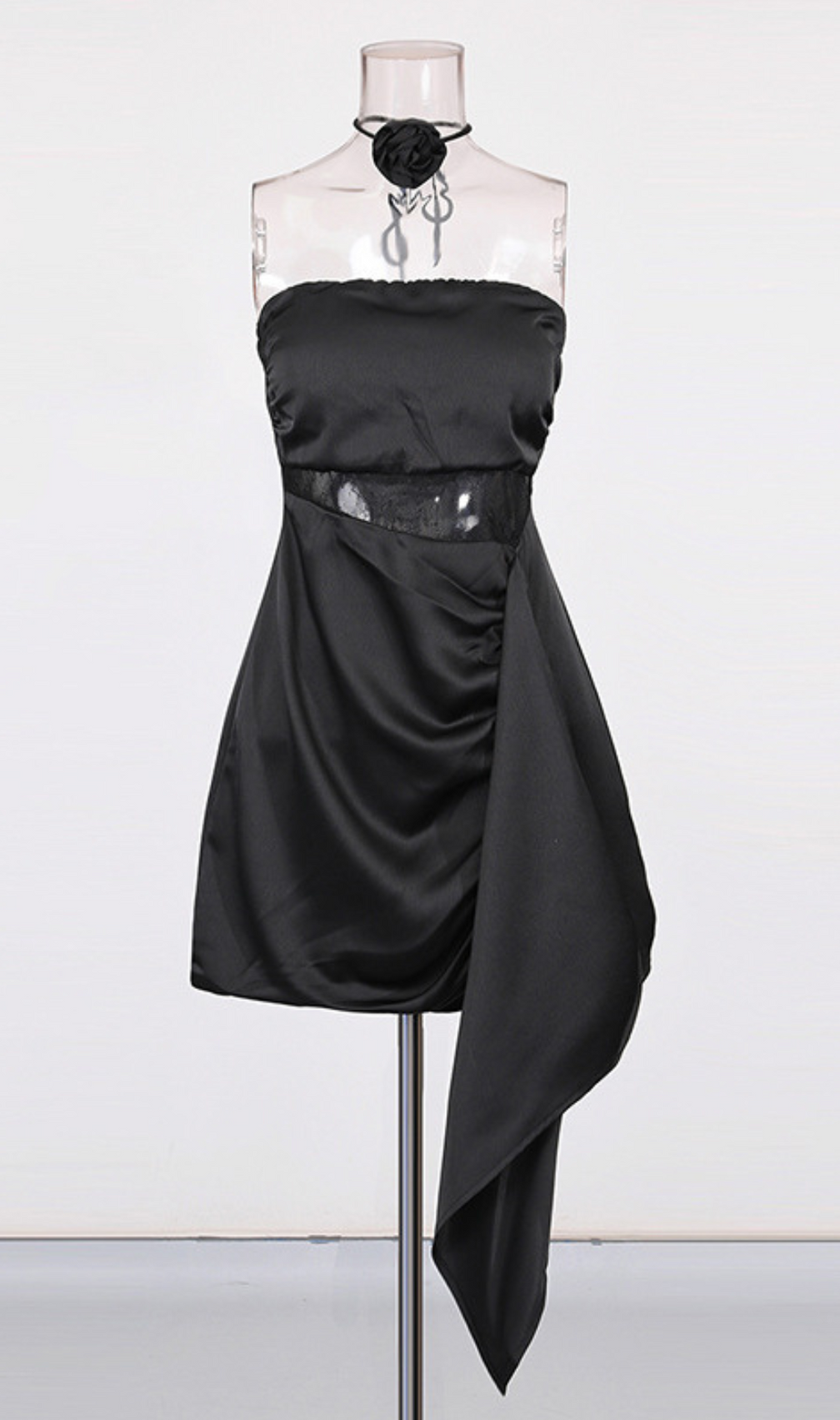 Hagar Flower Strapless Lace Mini Dress