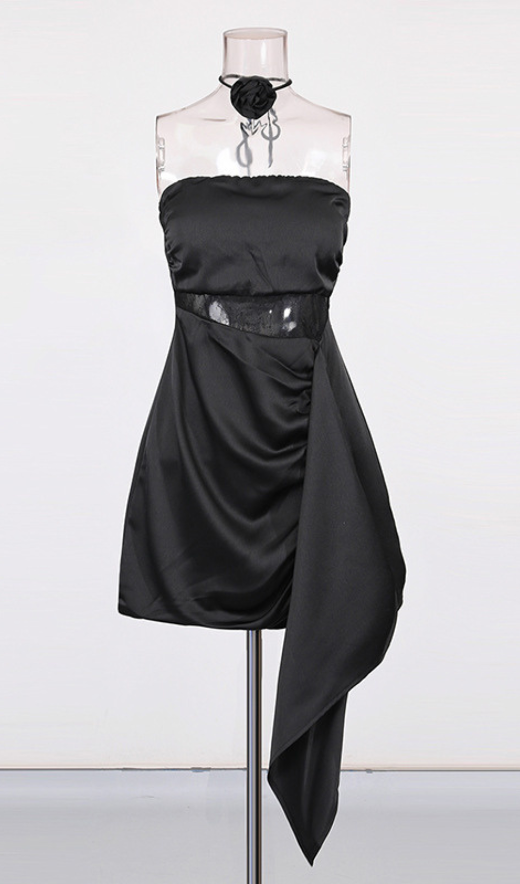 Hagar Flower Strapless Lace Mini Dress