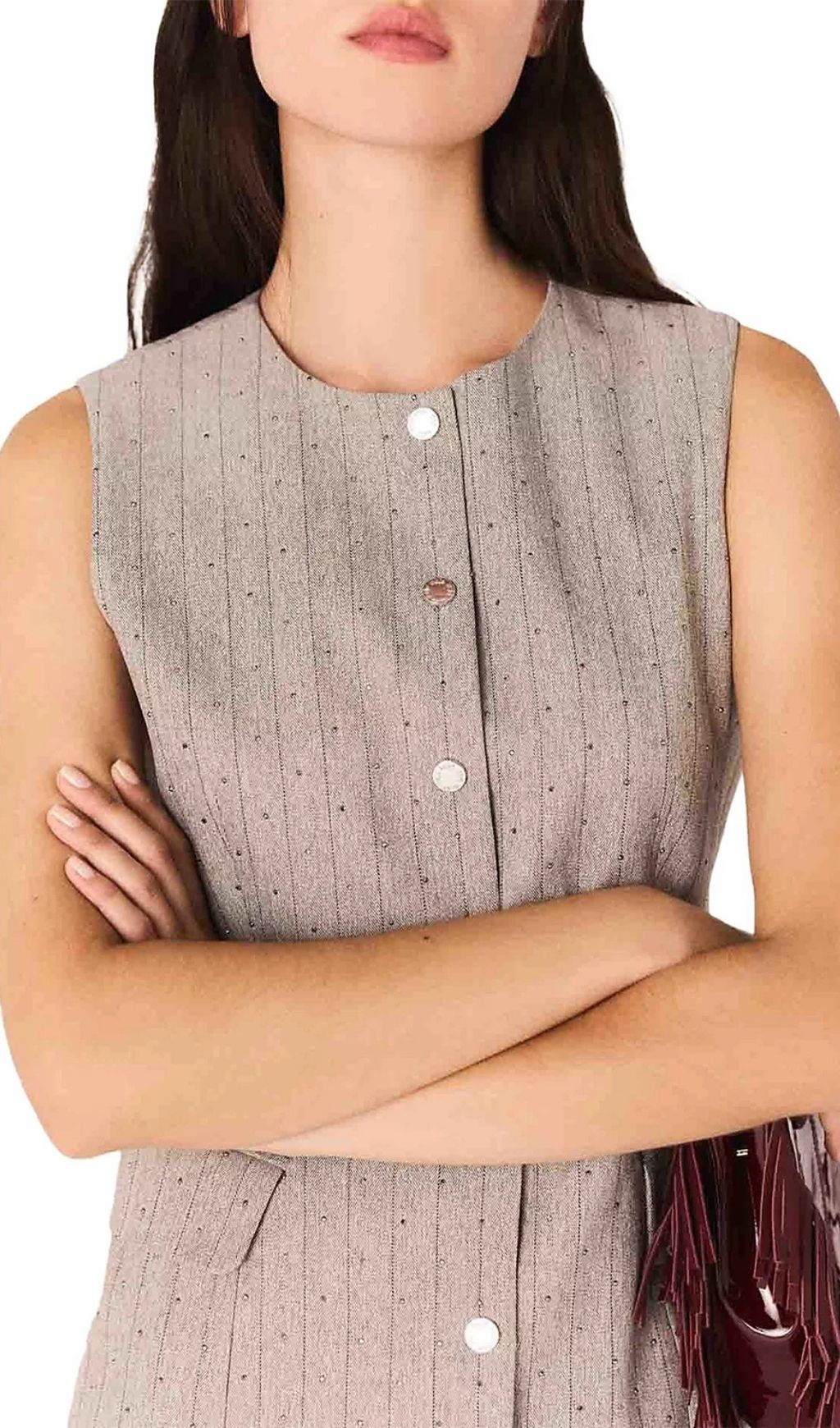 Effortless Chic: Sleeveless Button-Front Mini Dress with Subtle Sparkle