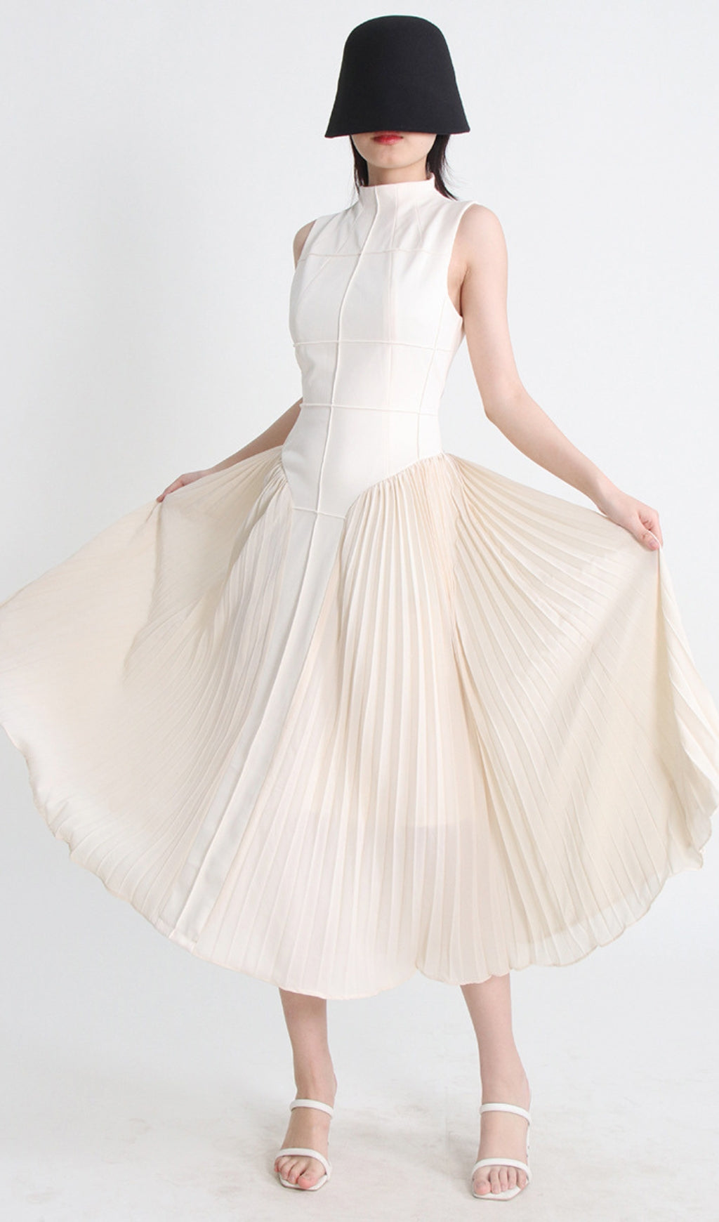 Aulelei Sleeveless Pleated Midi Dress